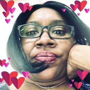 Meet your Posher, Lynette